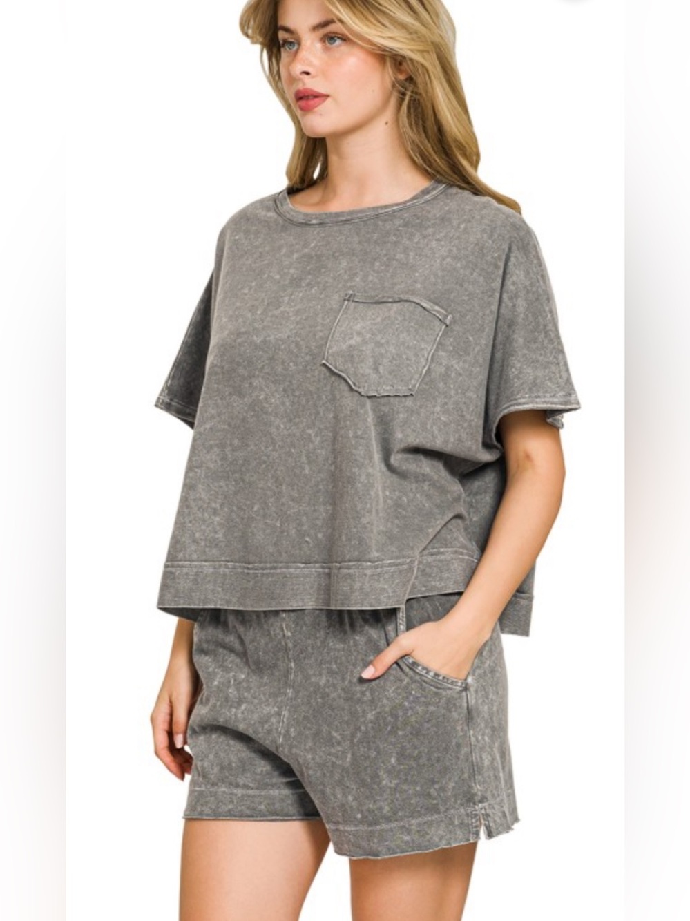 Washed Gray Pocket Short Sleeve Women's Set - Casual Boxy Tee